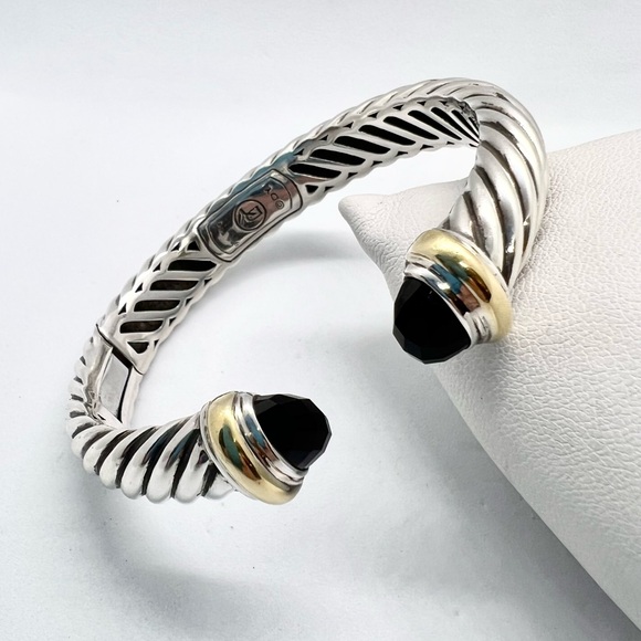 David Yurman Onyx Waverly Cuff Bracelet With Gold - Picture 6 of 8